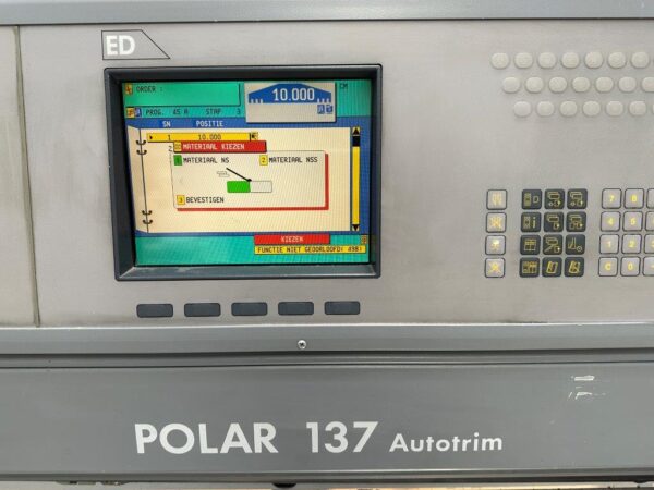 POLAR 137 ED-AT | 1998 - Image 2